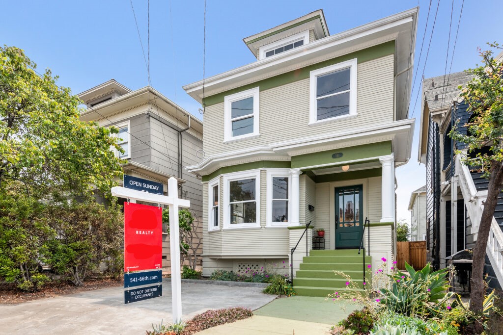 SOLD - 541 66th St, Oakland, CA 94609